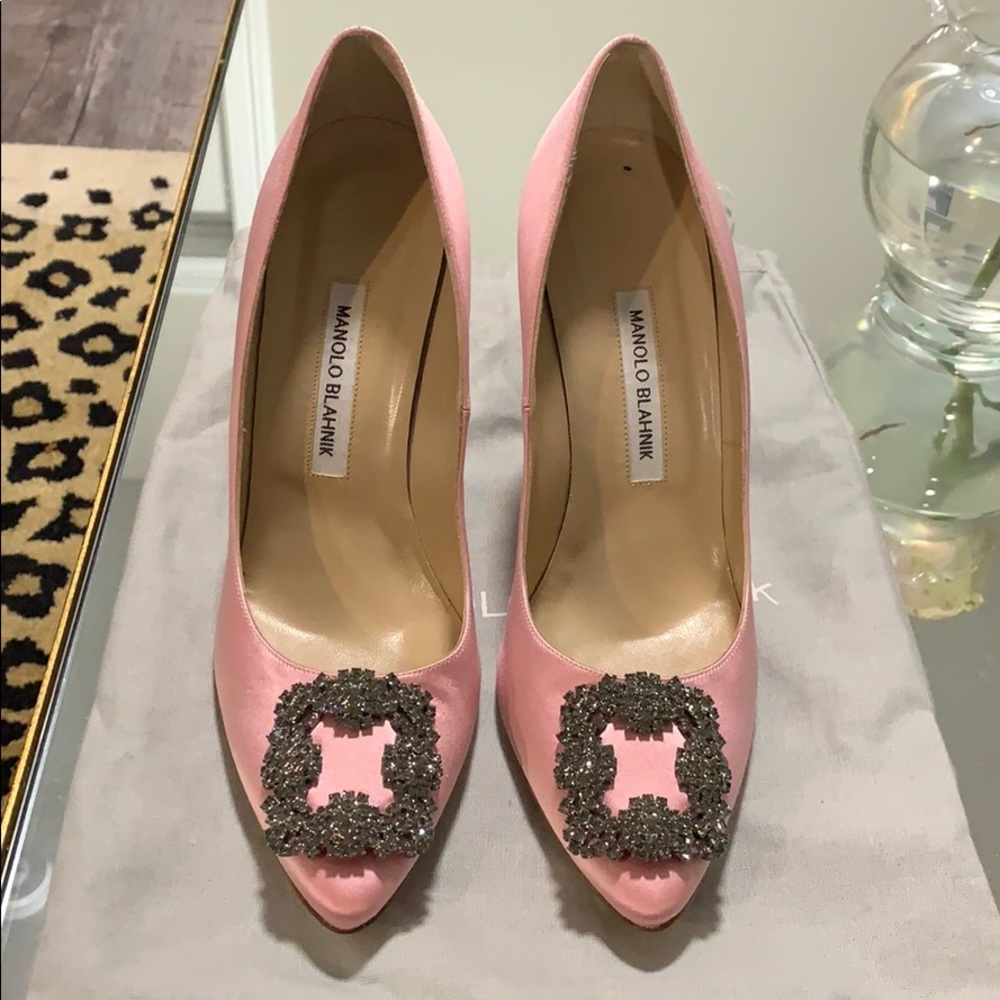 Manolo Blahnik Hangisi 105mm Satin Pink Pump 39.5